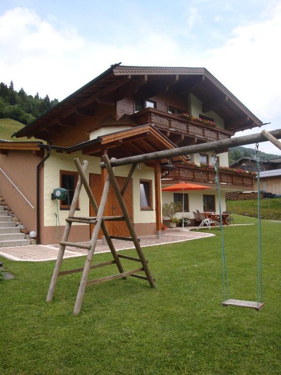 Haus Zirmblick Apartment Saalbach-Hinterglemm Exterior photo