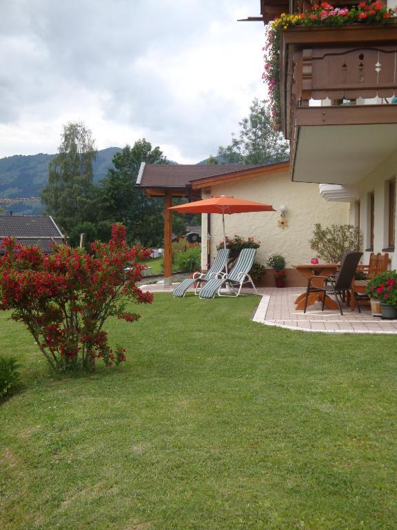 Haus Zirmblick Apartment Saalbach-Hinterglemm Exterior photo